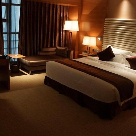 White Swan Hotel Changsha Bagian luar foto