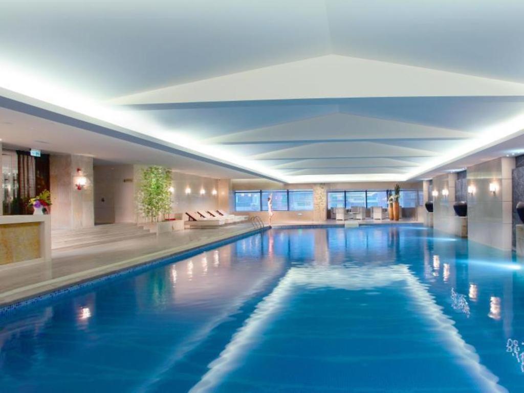 White Swan Hotel Changsha Bagian luar foto