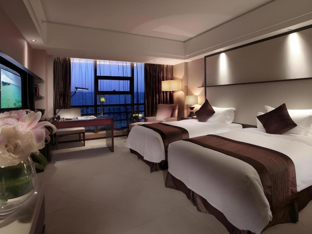 White Swan Hotel Changsha Bagian luar foto