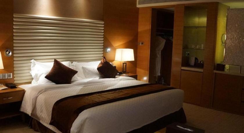 White Swan Hotel Changsha Bagian luar foto